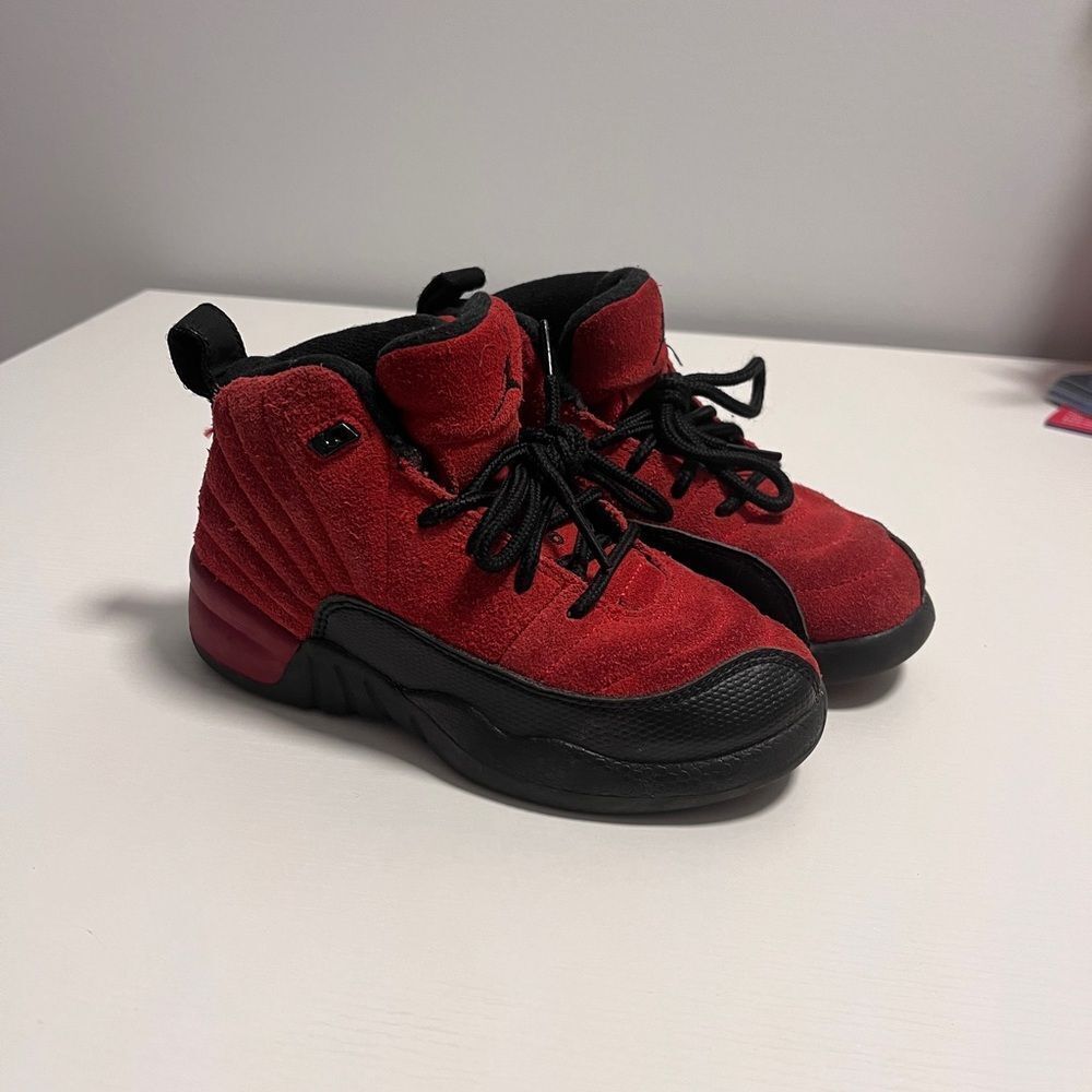 Jordan 12 Retro Reverse Flu Game Suede Red Sz 11C Toddler